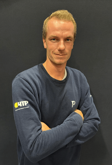 Arnaud               Neveux